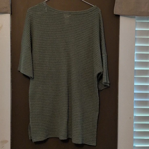 BiBi Green Boxy Ribbed Tunic Tee - Picture 4 of 4